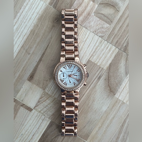 Ellen Tracy Ladies Watch Crystals Rose Gold Stainless Bracelet - Picture 5 of 11